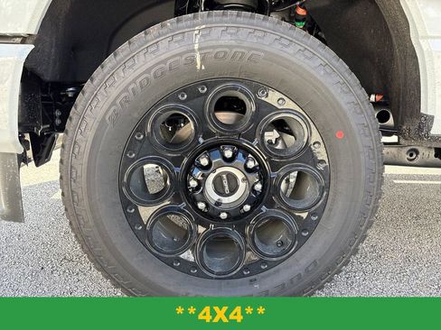 New 2026 Ford F250 XLT w/ XLT Premium Package AWD/4WD image 11