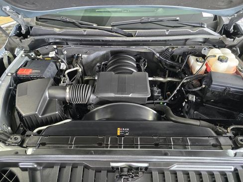 Used 2024 GMC Sierra 2500 AT4 w/ AT4 Premium Plus Package image 9