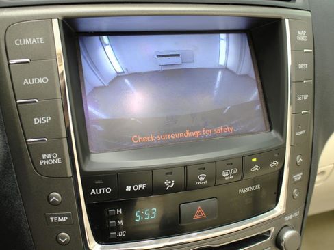 Used 2011 Lexus IS 250C image 65