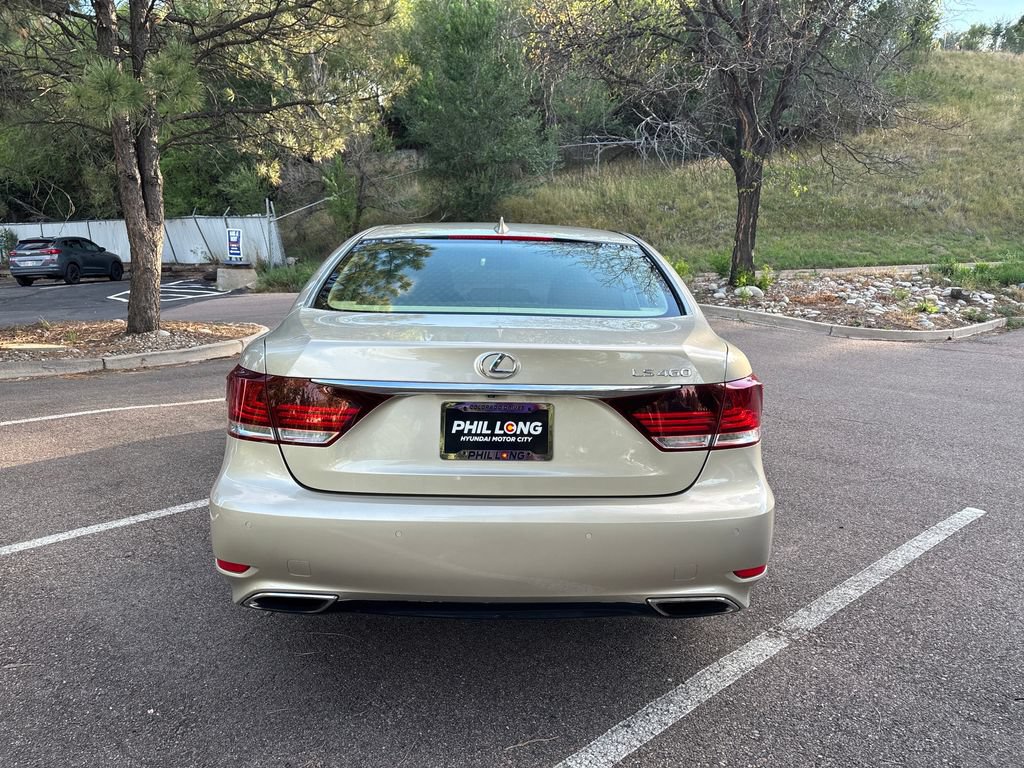 Used 2014 Lexus LS 460 w/ Comfort Package RWD image 6