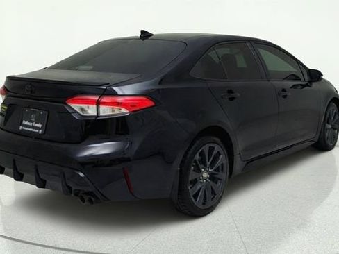 Used 2024 Toyota Corolla SE FWD image 5