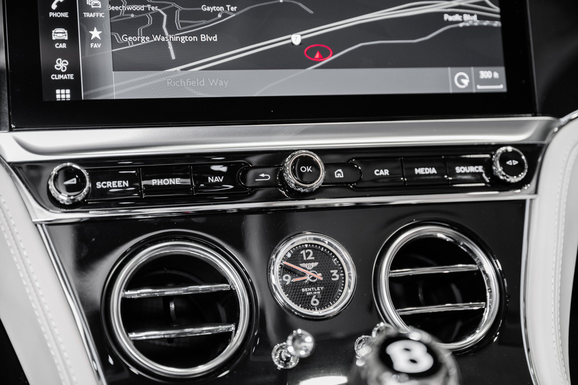 Certified 2023 Bentley Continental GT Azure AWD/4WD image 30