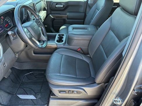 Used 2021 Chevrolet Silverado 1500 RST w/ Texas Edition Plus AWD/4WD image 10