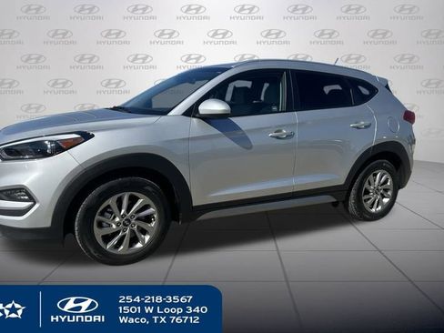 Used 2017 Hyundai Tucson SE image 15