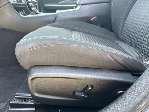 Used 2023 Dodge Charger SXT RWD image 14