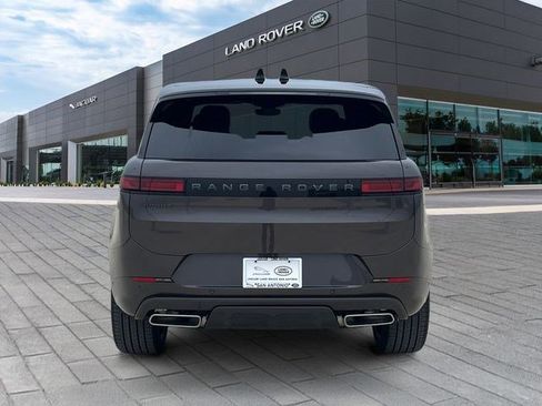 New 2026 Land Rover Range Rover Sport Dynamic SE AWD/4WD image 4