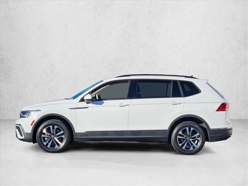 Used 2022 Volkswagen Tiguan S FWD image 8