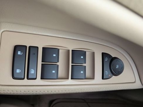 Used 2006 Buick Lucerne CX FWD image 27