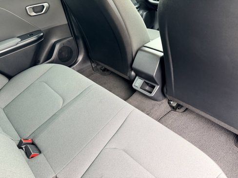 Used 2025 Kia K4 FWD image 19