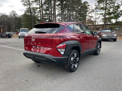 Certified 2025 Hyundai Kona SEL image 5