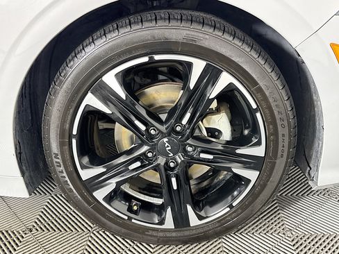 Used 2023 Kia K5 GT-Line image 31