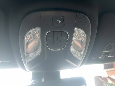 New 2026 Jeep Compass Limited image 17