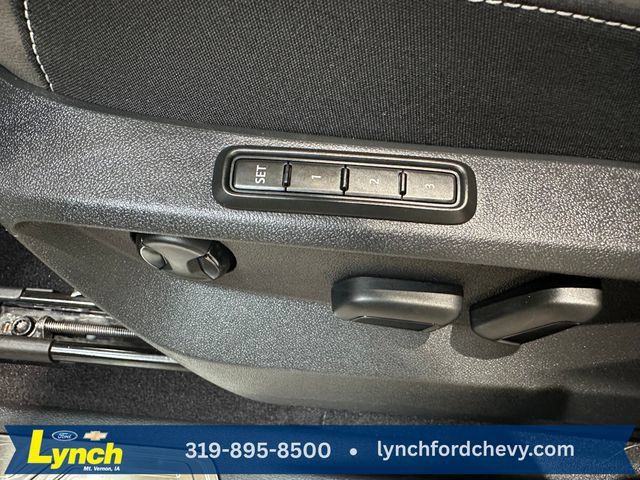 Used 2021 Volkswagen Atlas Cross Sport SEL Premium R-Line w/ Cross Sport MDO Package AWD/4WD image 8
