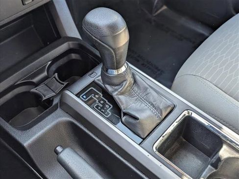 Used 2017 Toyota Tacoma SR5 w/ Tow Package image 12