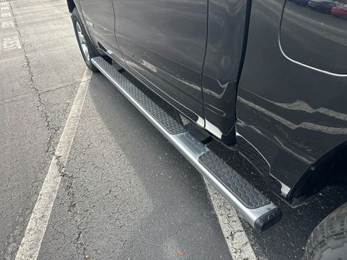 Used 2022 RAM 1500 Big Horn RWD image 9