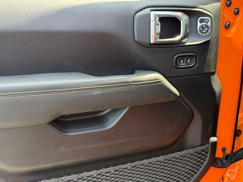 New 2025 Jeep Wrangler Unlimited Rubicon 392 image 11