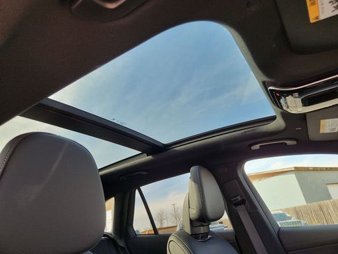 New 2026 Mercedes-Benz GLC 300 4MATIC image 11