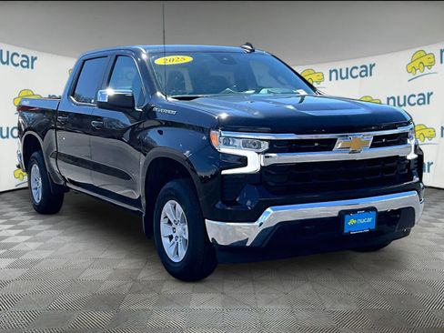 Used 2025 Chevrolet Silverado 1500 LT AWD/4WD image 1