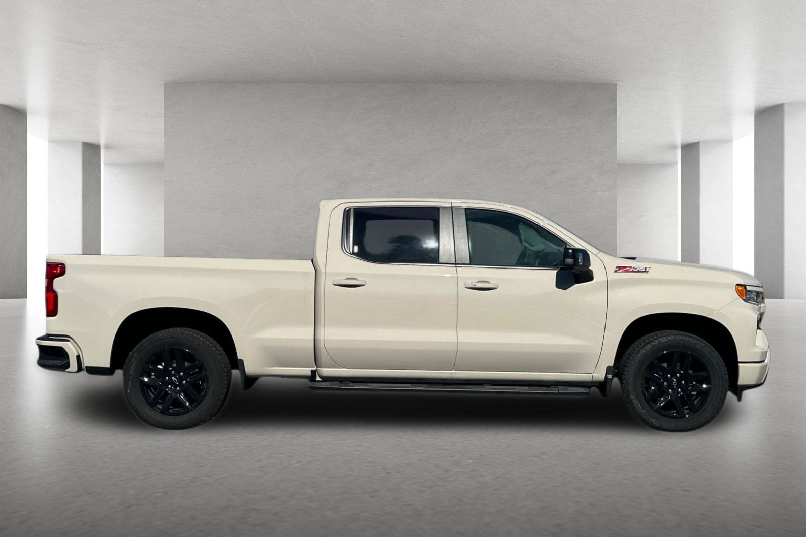 New 2026 Chevrolet Silverado 1500 RST w/ Z71 Off-Road Package AWD/4WD image 3