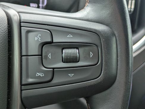 Used 2021 GMC Sierra 1500 AT4 w/ AT4 Premium Package AWD/4WD image 16