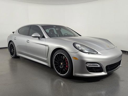 Used 2013 Porsche Panamera GTS image 2