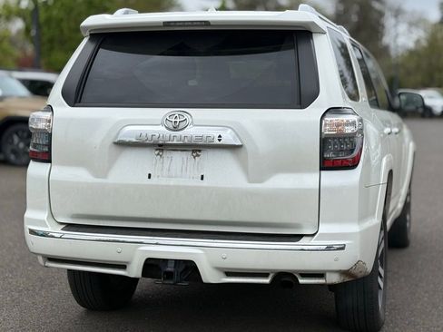 Used 2021 Toyota 4Runner Limited image 5