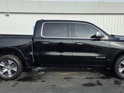 Used 2019 RAM 1500 Laramie image 6