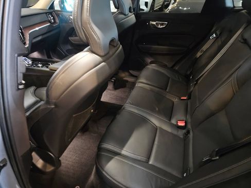 Certified 2023 Volvo XC60 B5 Ultimate AWD/4WD image 12