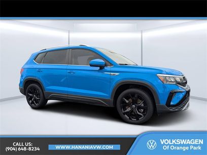 Certified 2023 Volkswagen Taos SE w/ Black Wheel Package