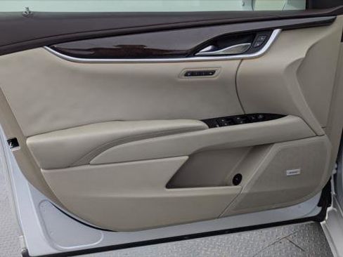 Used 2017 Cadillac XTS Luxury w/ Driver Awareness Package FWD image 13