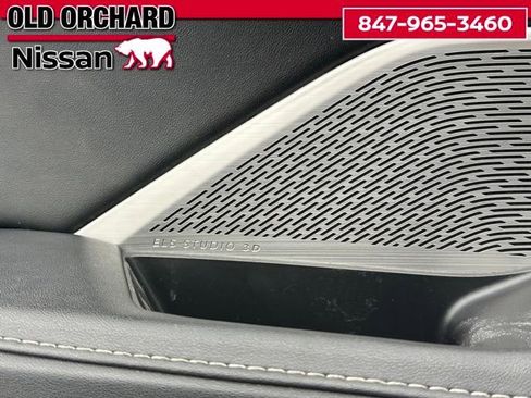 Used 2023 Acura MDX SH-AWD w/ Advance Package image 10