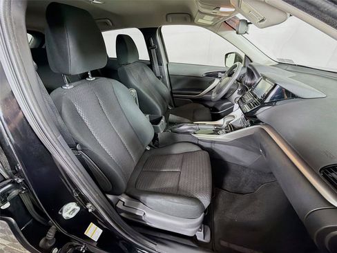 Used 2024 Mitsubishi Eclipse Cross ES AWD/4WD image 25