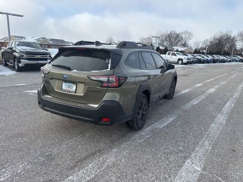 Used 2024 Subaru Outback Onyx Edition image 17