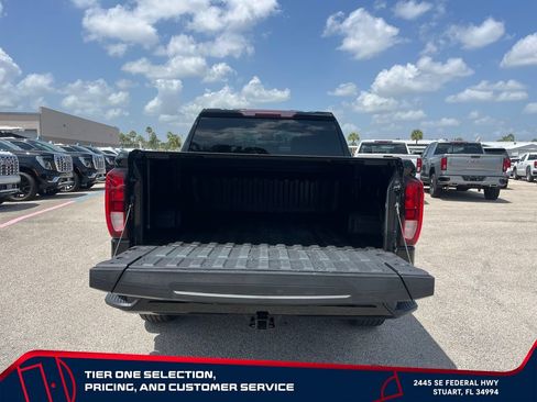 Used 2022 GMC Sierra 1500 Elevation RWD image 16