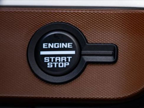 Used 2024 Ford Bronco Outer Banks image 50