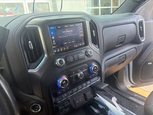 Used 2021 GMC Sierra 1500 AT4 w/ AT4 Preferred Package AWD/4WD image 20