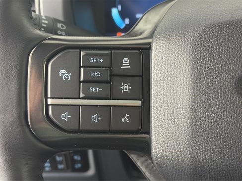 Used 2025 Ford F150 Platinum w/ Equipment Group 702A High image 17