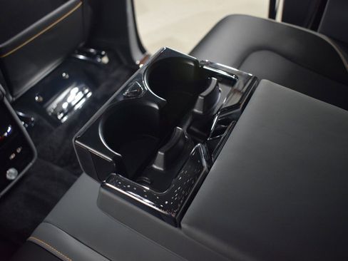 New 2026 Rolls-Royce Cullinan AWD/4WD image 22