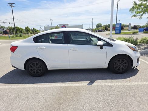 Used 2016 Kia Rio LX FWD image 4