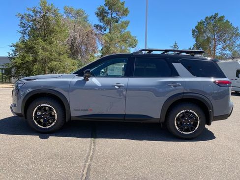 New 2026 Nissan Pathfinder Rock Creek w/ Rock Creek Premium Package AWD/4WD image 2