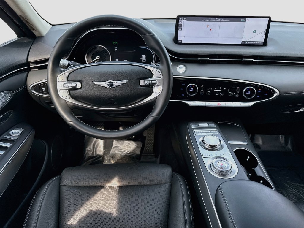 Used 2023 Genesis GV70 2.5T w/ Select Package AWD/4WD image 24