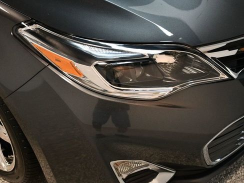 Used 2013 Toyota Avalon XLE Premium FWD image 10