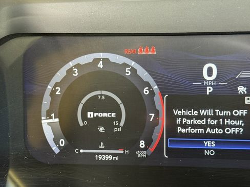 Certified 2024 Toyota Tacoma TRD Off-Road image 33