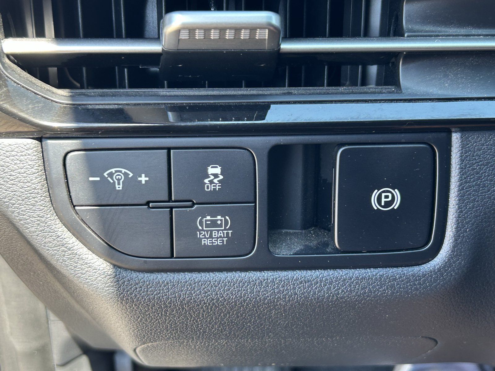 Used 2026 Kia Sportage S AWD/4WD image 33