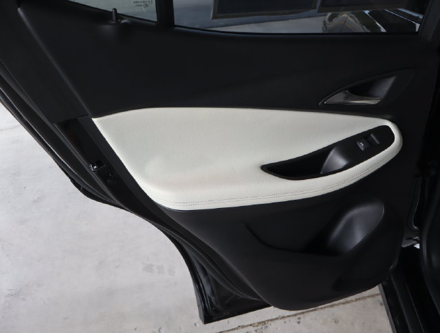 Used 2022 Buick Encore GX Essence w/ Advanced Technology Package FWD image 39