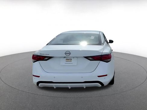 Used 2025 Nissan Sentra S image 12