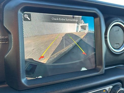 Used 2021 Jeep Gladiator Overland w/ Popular Equipment Package image 34