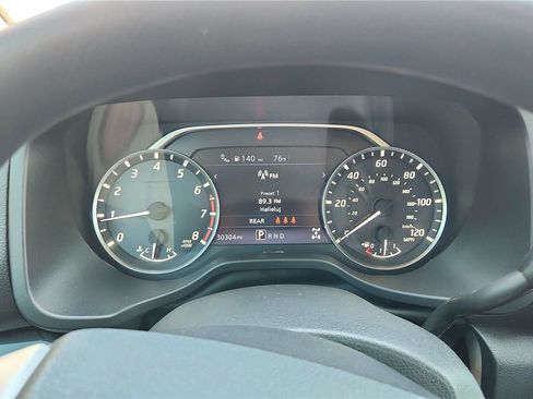 Used 2022 Nissan Titan SV AWD/4WD image 26
