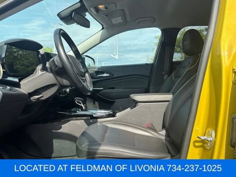 Certified 2024 Chevrolet Trax ACTIV w/ Driver Confidence Package FWD image 6