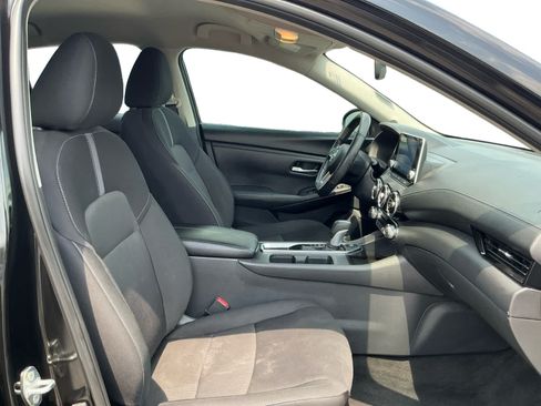 Used 2025 Nissan Sentra SV w/ All-Weather Package FWD image 15